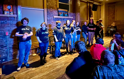 BFA´s Improv Team performs at Twiggs
Photo credit: https://gggbfa.blogspot.com/2023/03/friday-march-17-2023-weekly.html